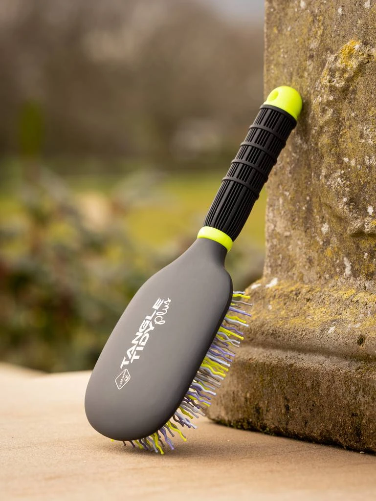 Brushes – LeMieux – Tangle Tidy PLUS – Kiwi 2 Brushes – LeMieux – Tangle Tidy PLUS – Kiwi - Image 2