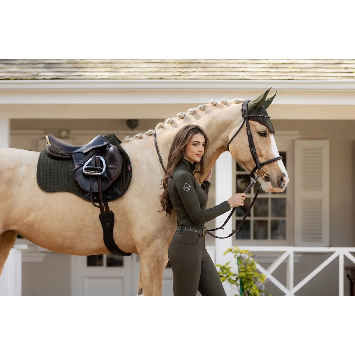 LeMieux GP Suede Square – Oak 2 LeMieux GP Suede Square – Oak - Image 2
