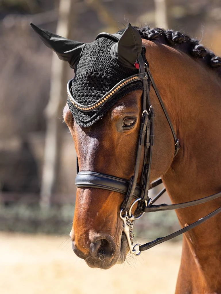 LeMieux Vogue Fly Hood – Black 2 LeMieux Vogue Fly Hood – Black - Image 2