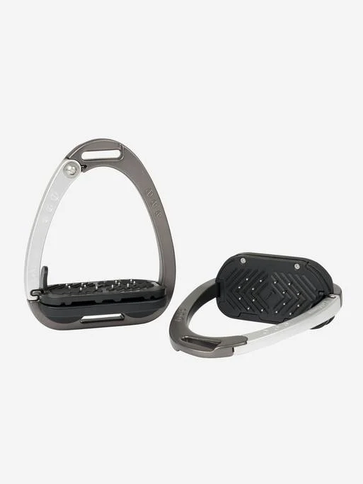 Stirrup Iron – LeMieux Vector Balance Stirrup – Carbon/Silver 1 Stirrup Iron – LeMieux Vector Balance Stirrup – Carbon/Silver
